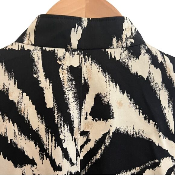 TALBOTS silk blend black/cream buttoned jacket women’s size 8 (medium) EUC - Picture 5 of 14